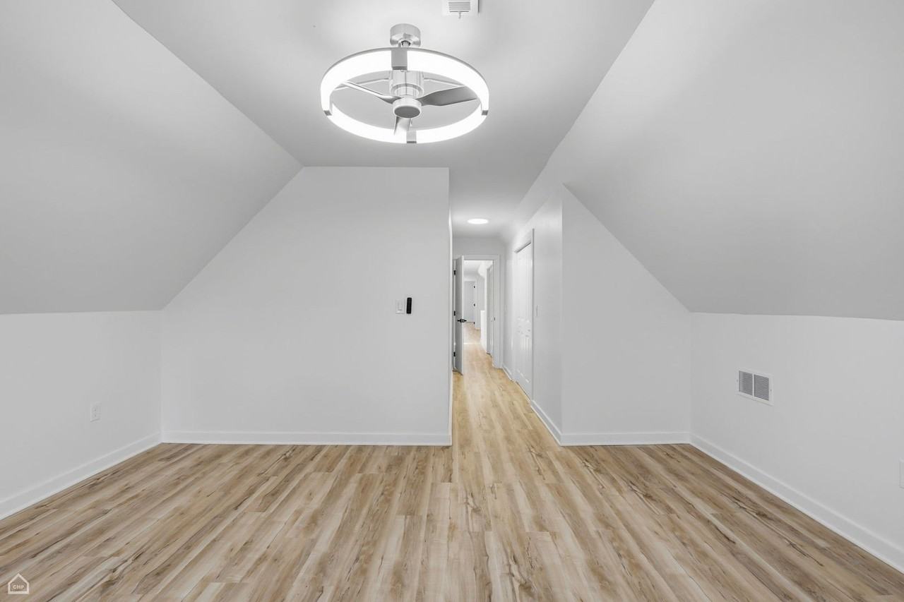 3642 W Belmont Ave #2F - Photo 6 of 27