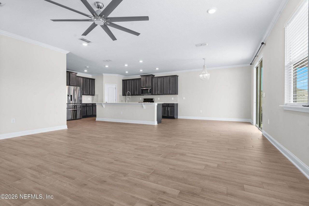 235 Silverleaf Village Dr - Photo 6 of 32
