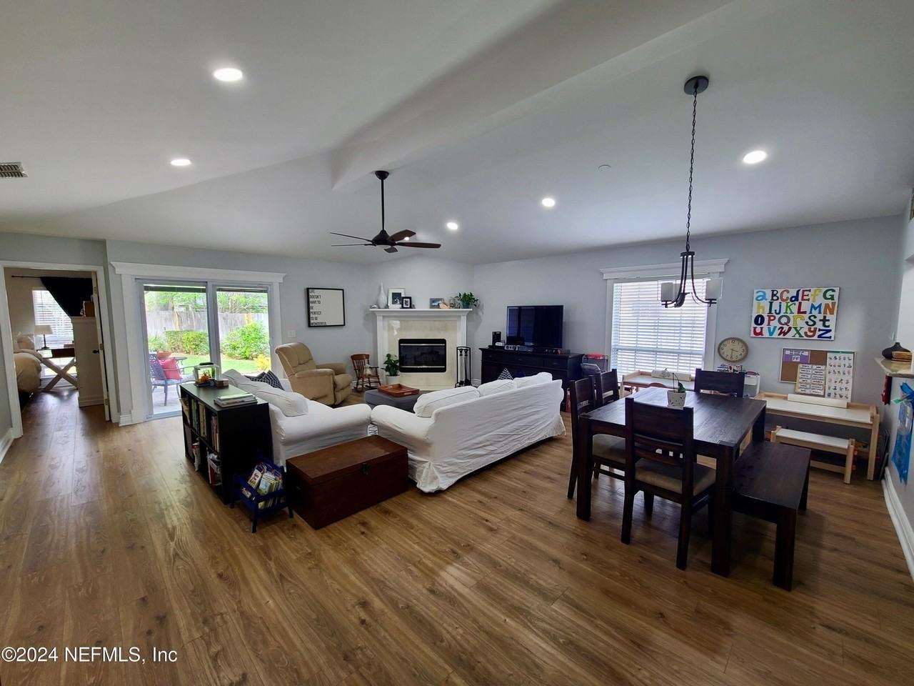 1150 Nesting Eagles Ln - Photo 5 of 29