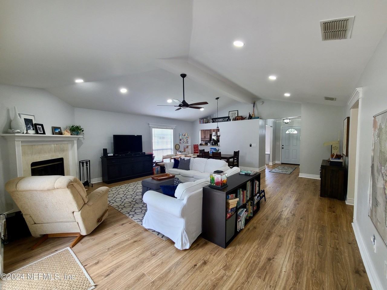 1150 Nesting Eagles Ln - Photo 6 of 29