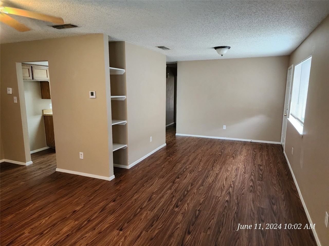 429 Sw Thomas St #D - Photo 6 of 10