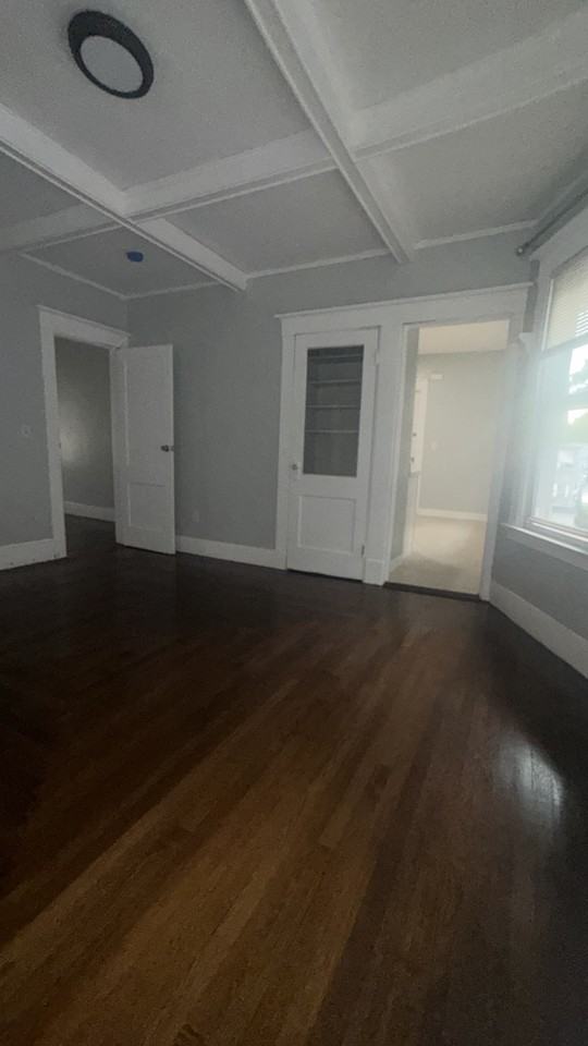 379 Norton St #2 - Photo 5 of 9