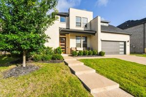 featured image of 2516 Maidenhair Rd