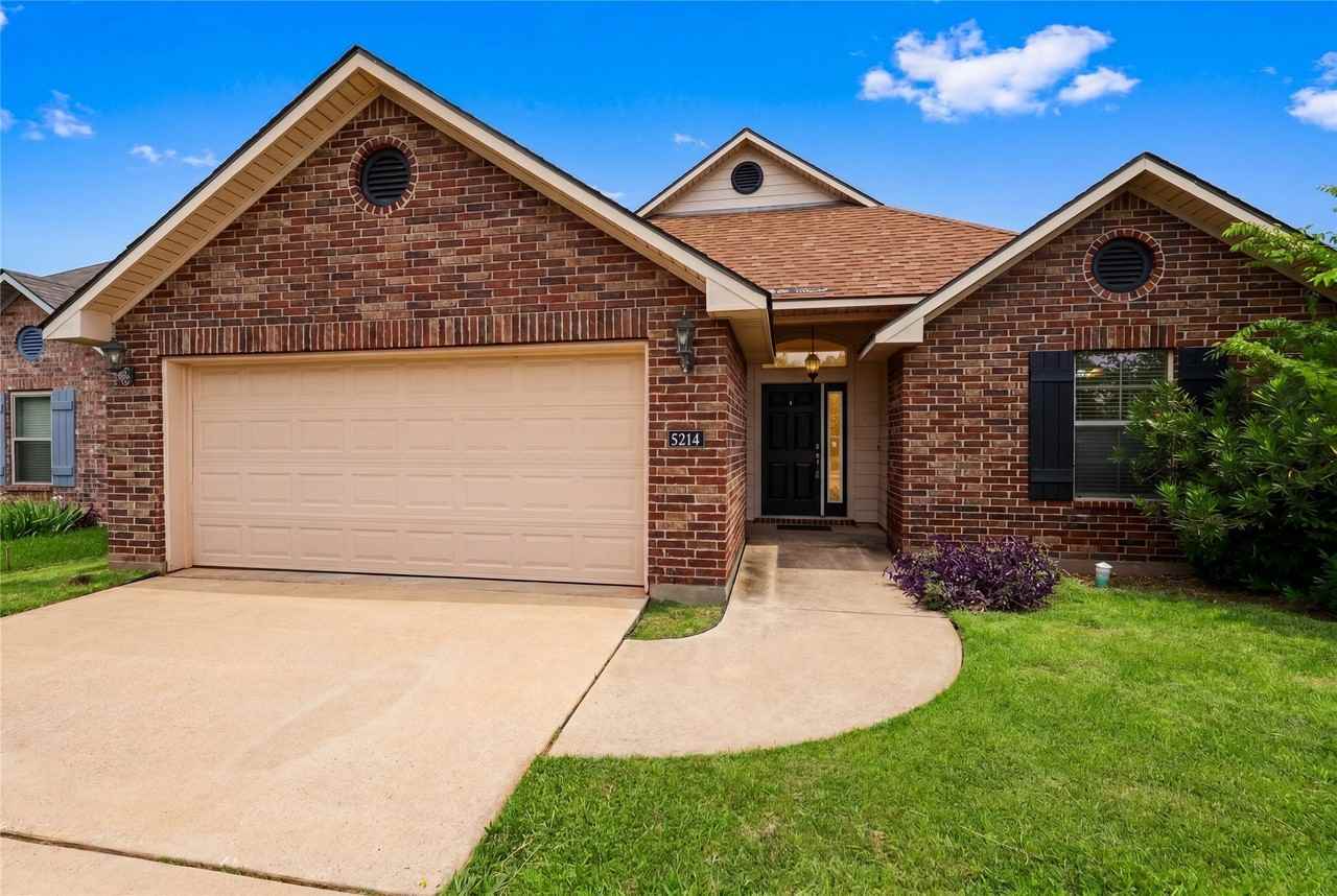 3214 Grand Lake Dr