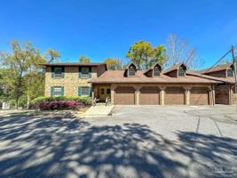 featured image of 4831 E Olive Rd #4D
