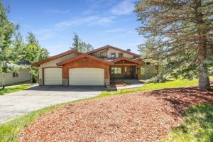 featured image of 9193 Flint Way