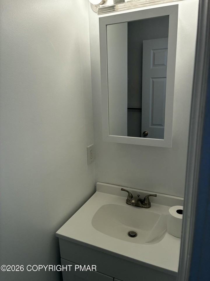 1150 Tomasula Dr #1stFL - Photo 5 of 12