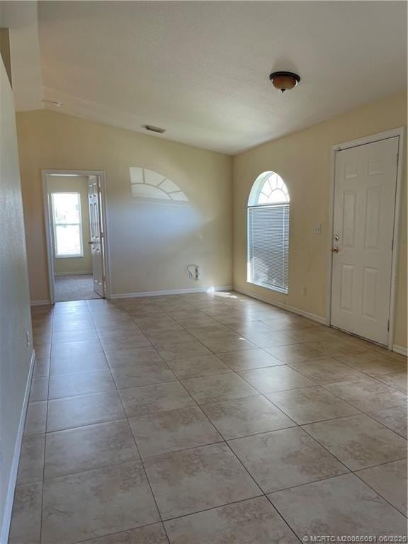 419 Sw Meadow Ter - Photo 2 of 15