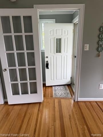 20728 Carlysle St - Photo 2 of 11