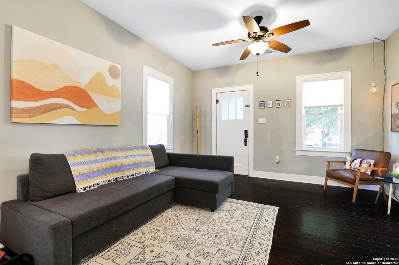 331 Adaes Ave - Photo 2 of 28