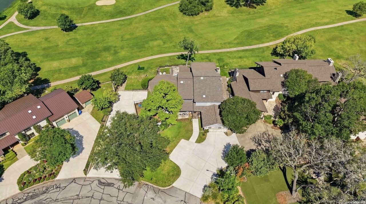 701 Oakland Hills Ln - Photo 6 of 44
