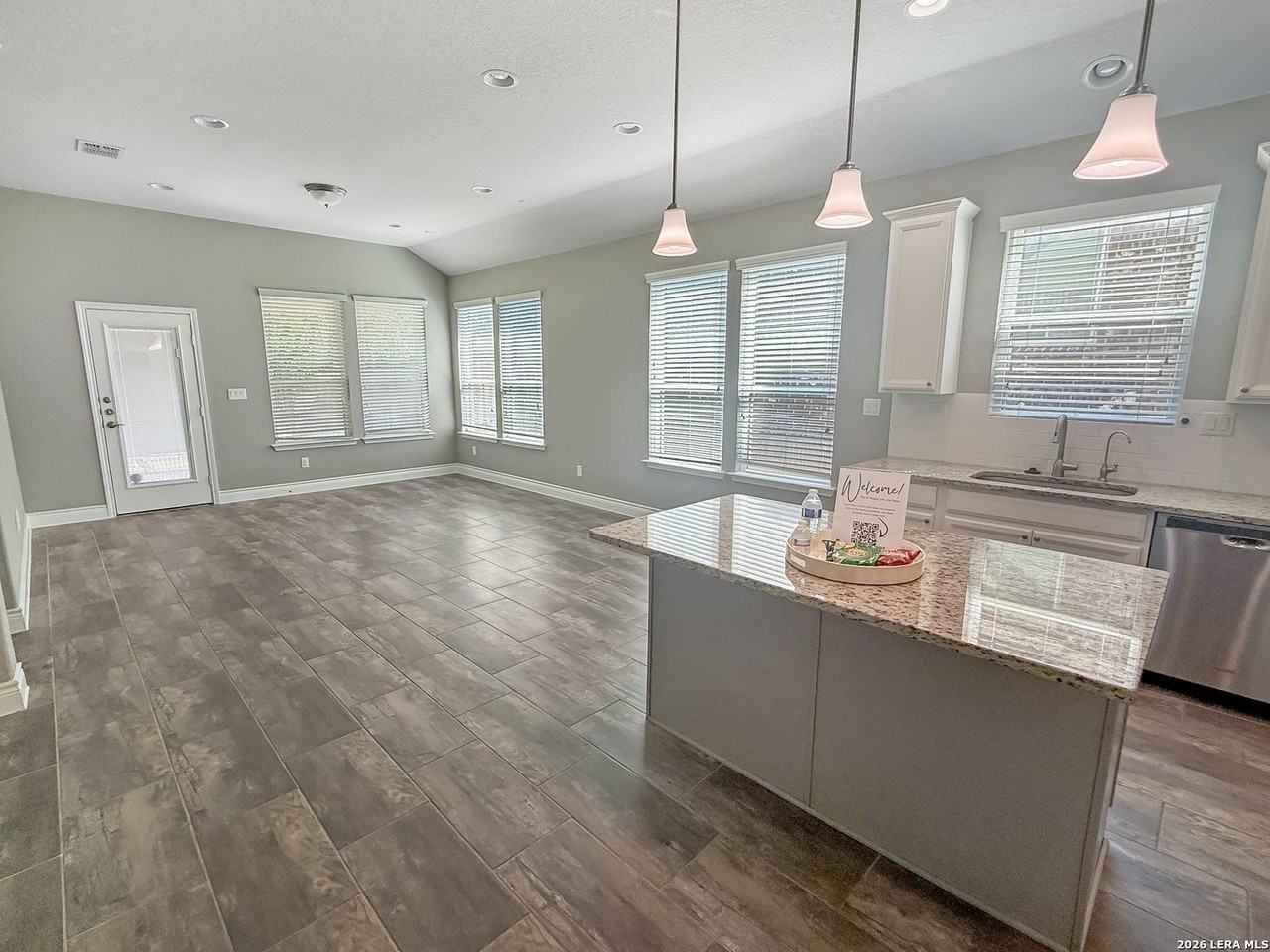 7620 Paraiso Crst - Photo 3 of 30