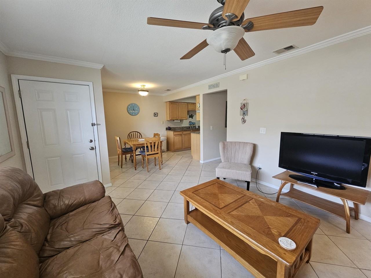47 Brigantine Ct - Photo 5 of 15