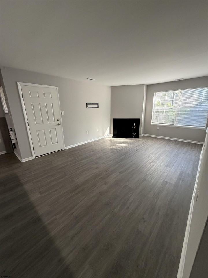 22 Meadow Ridge Rd #22 - Photo 2 of 9