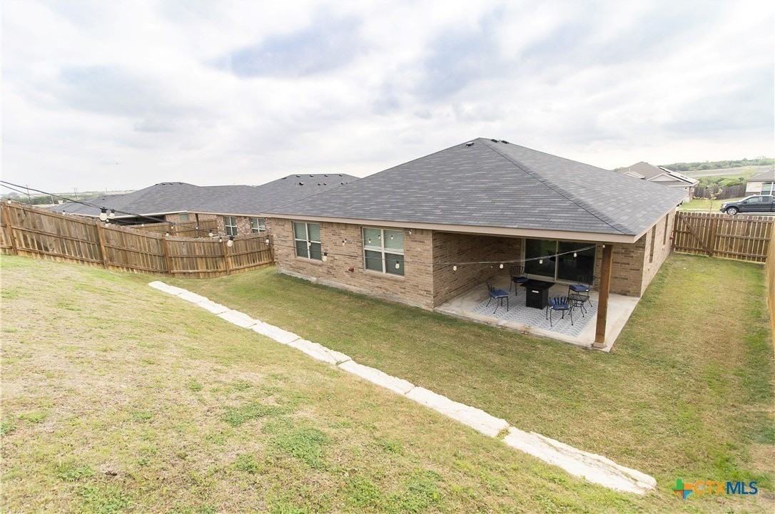 1715 Dryden Ave - Photo 4 of 31