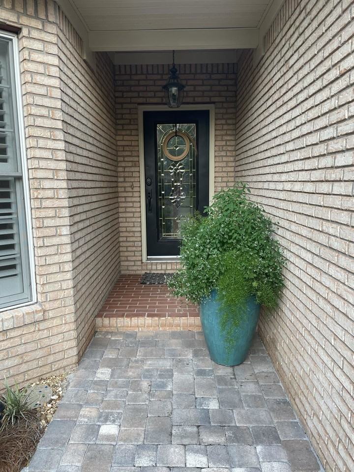 8970 Eagles Ridge Dr - Photo 2 of 50