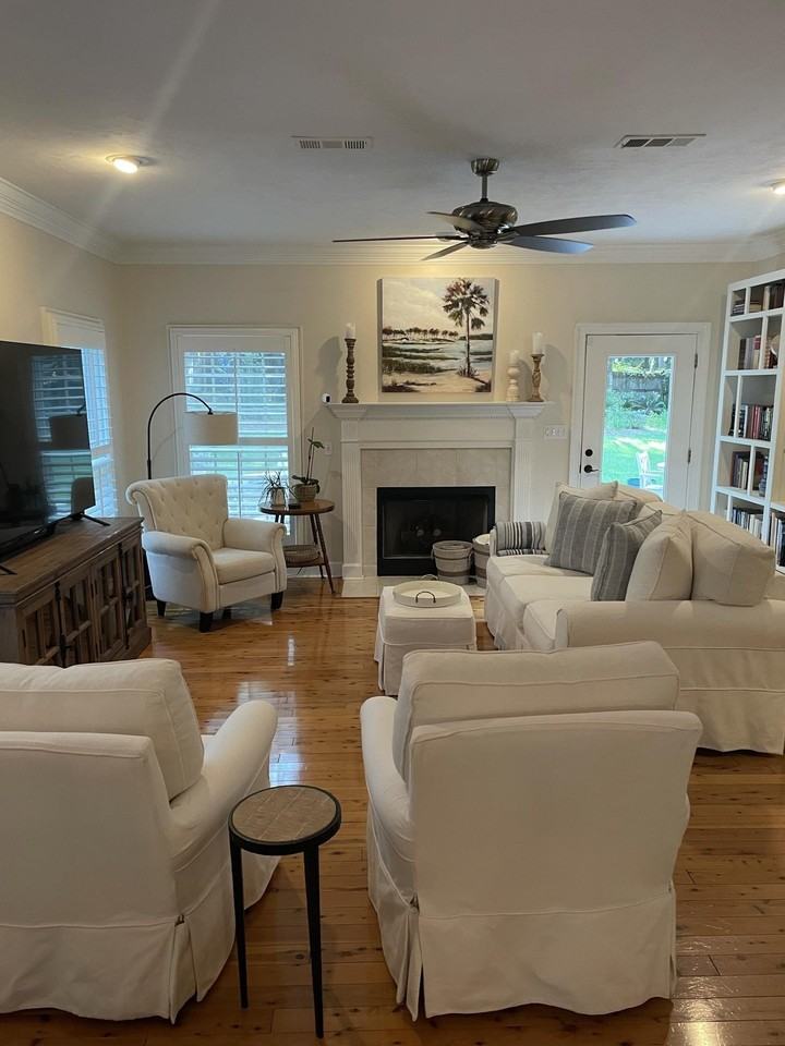 8970 Eagles Ridge Dr - Photo 3 of 50
