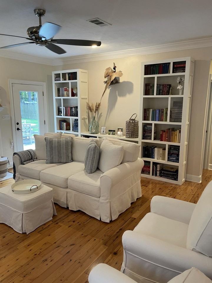 8970 Eagles Ridge Dr - Photo 4 of 50