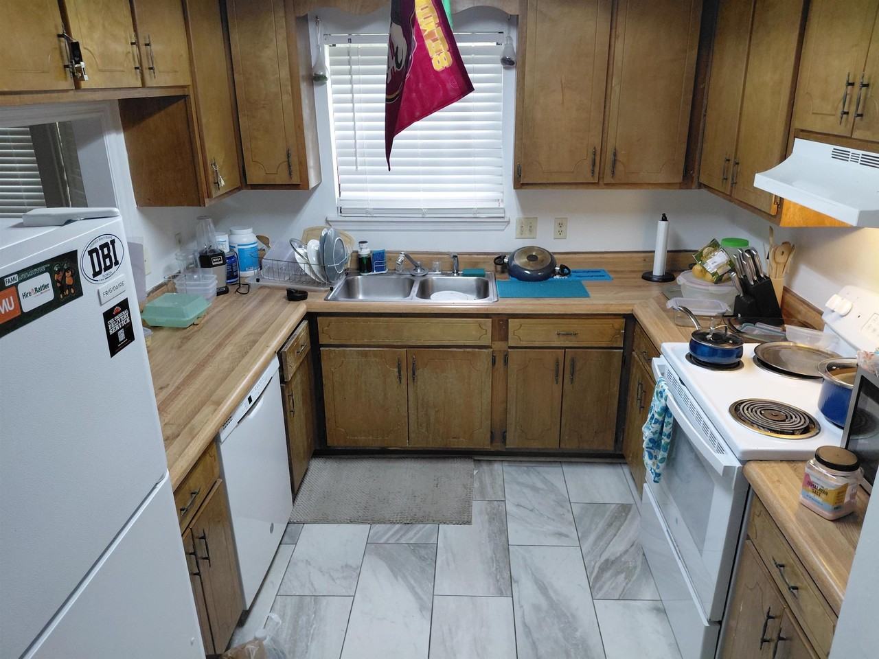 1853 Meriadoc Rd - Photo 2 of 4