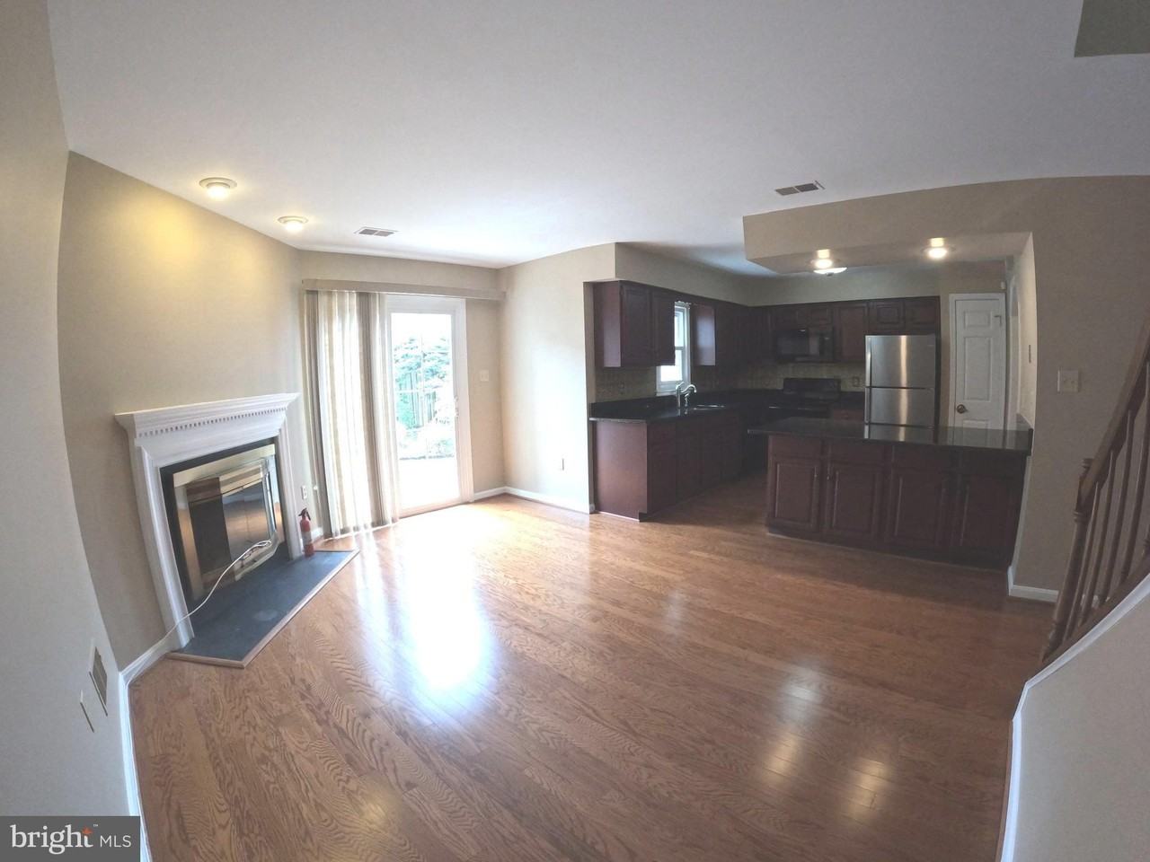 909 Boom Way - Photo 3 of 29
