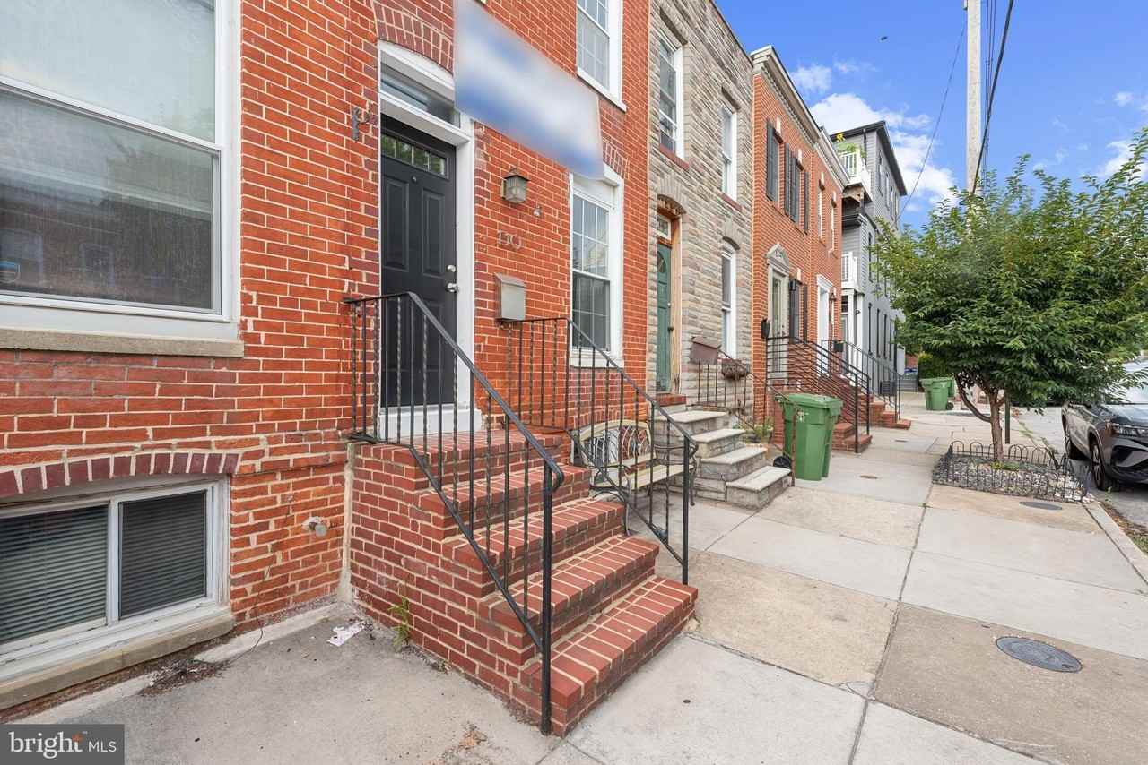 130 E Randall St - Photo 3 of 44