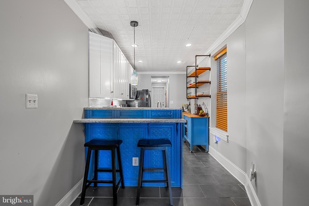 1509 William St - Photo 2 of 16