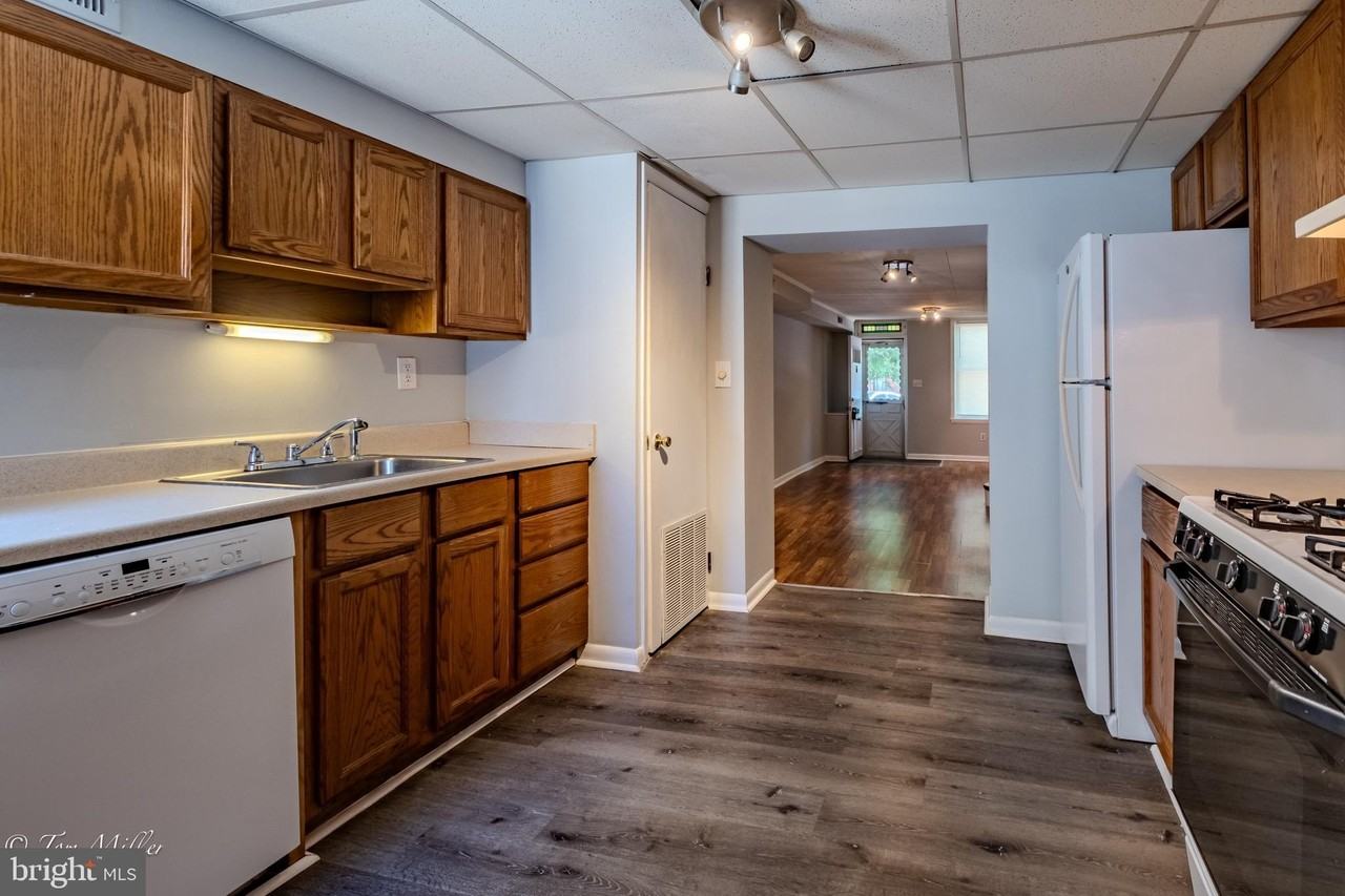 608 S Milton Ave - Photo 6 of 18