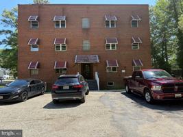 featured image of 704 Washington Ave #6
