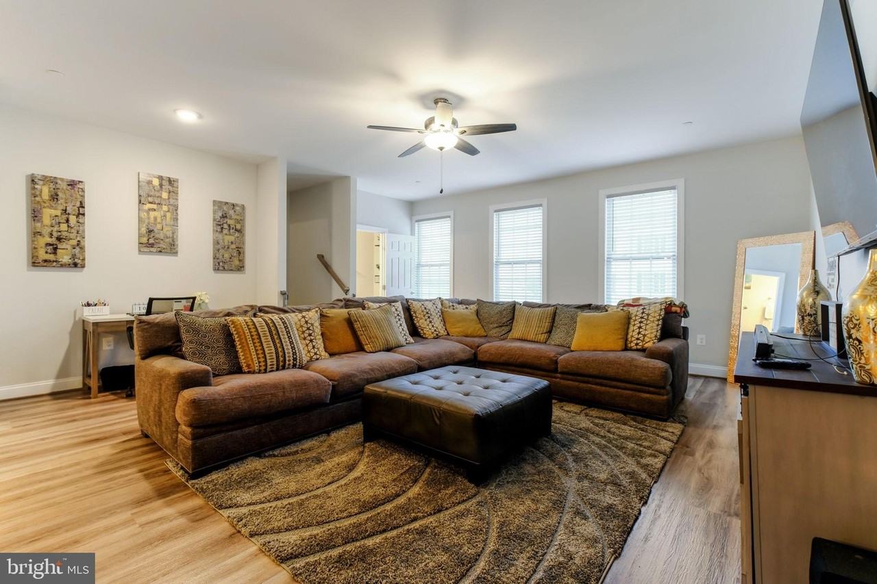 976 Rye Dr - Photo 5 of 16