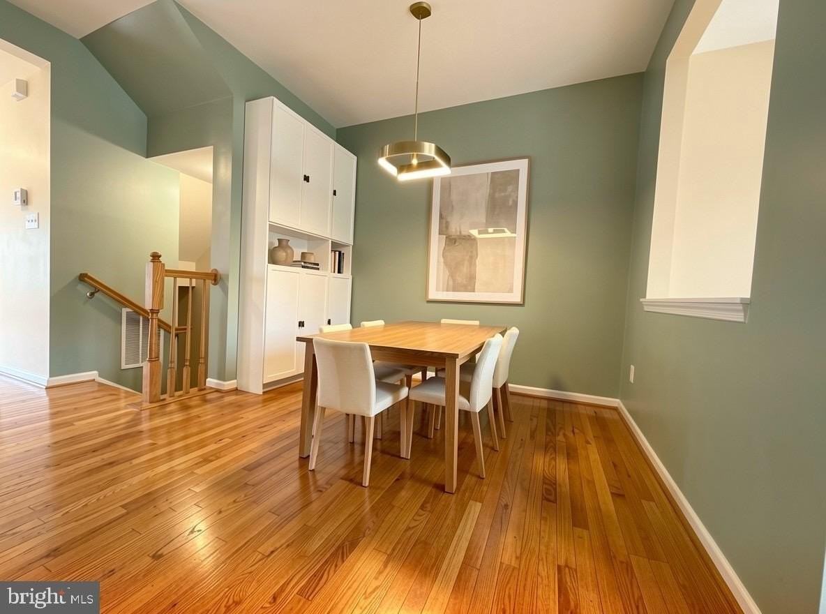 25353 Damascus Park Ter - Photo 4 of 17