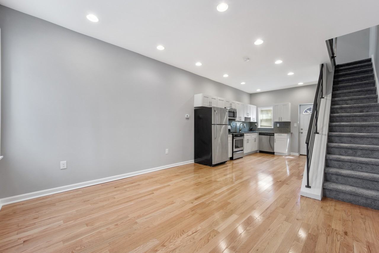 1451 N Dover St #1 - Photo 2 of 20