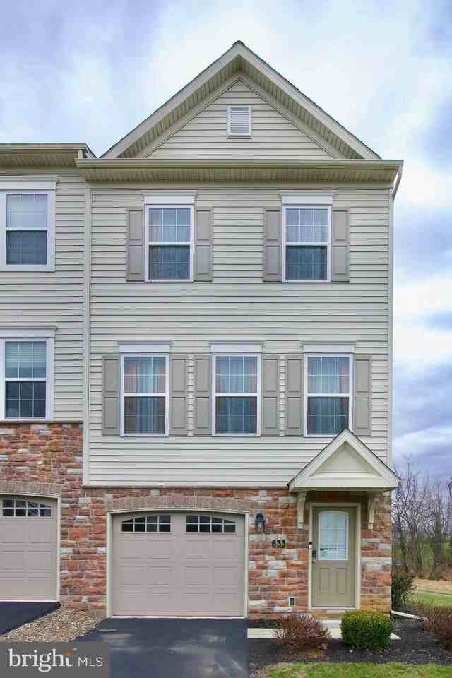 633 Keswick Ct - Photo 4 of 50