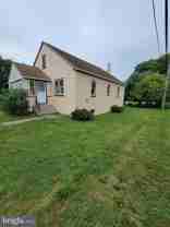 106 CENTER Avenue - Photo 1 of 1
