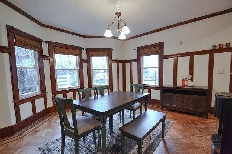 3 Hillside Avenue - Photo 7 of 18