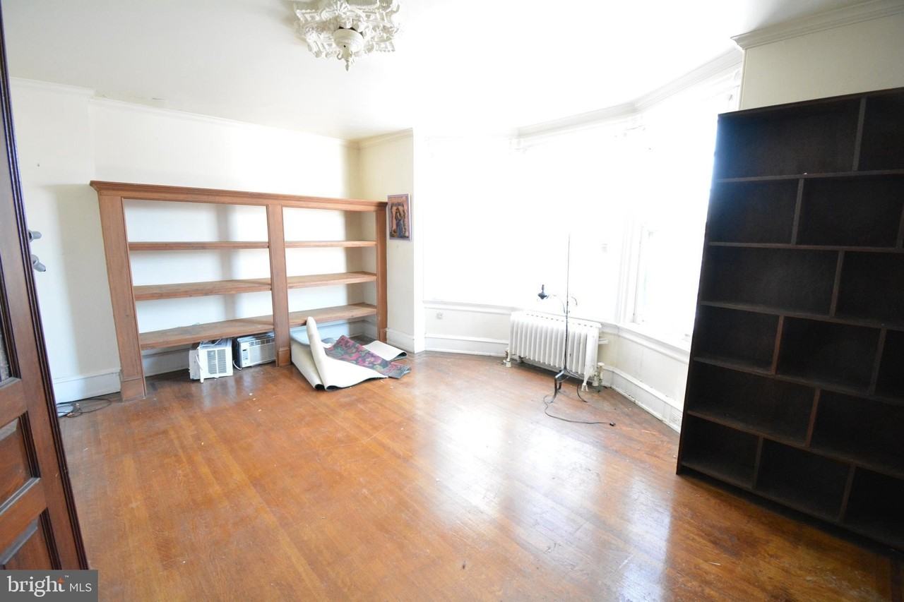102 W Manheim St #2 - Photo 2 of 13