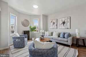featured image of 3098 1/2 Aramingo Ave #FL2