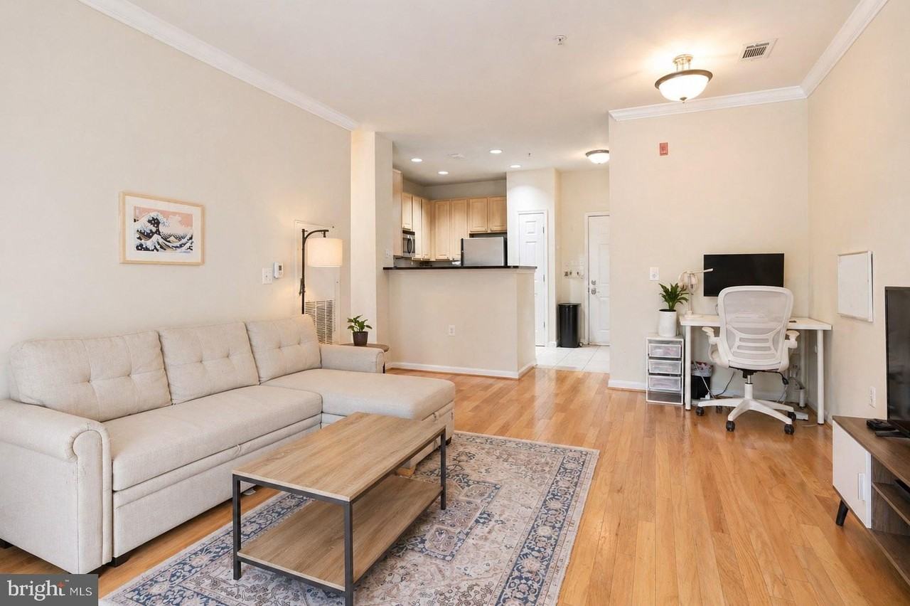 2465 Army Navy Dr #1-101 - Photo 3 of 20