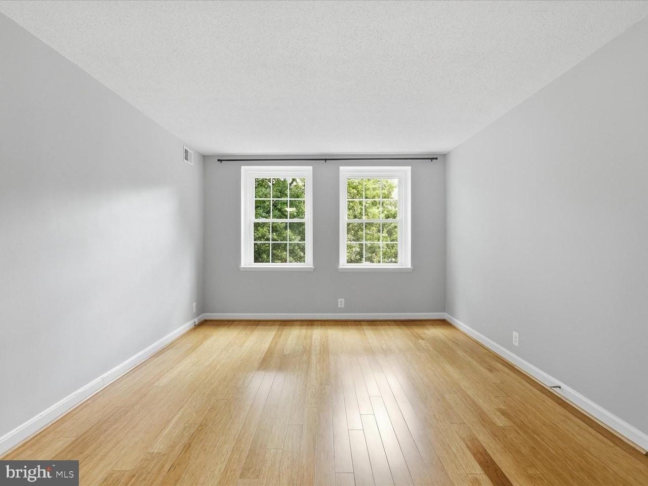 2966 S Columbus St #B2 - Photo 3 of 28