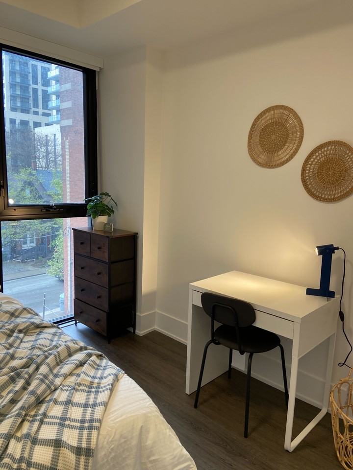 123 Portland Street - Photo 2 of 6