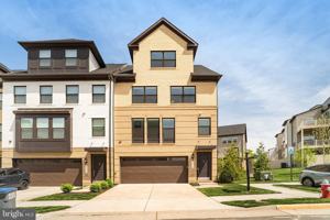featured image of 4975 Longmire Way