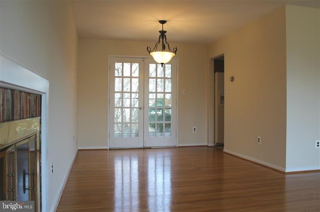 1049 Balls Hill Rd - Photo 4 of 6