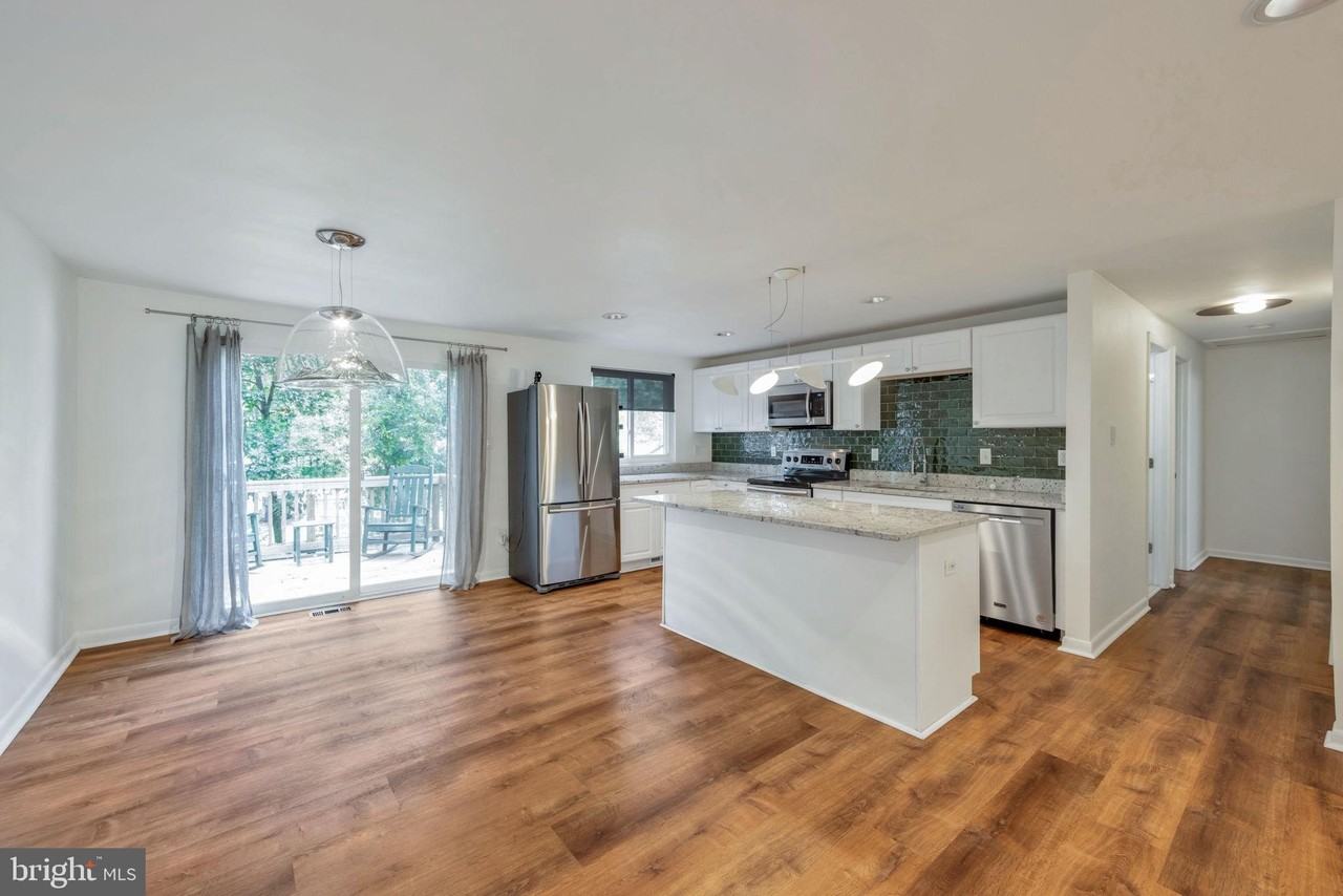 12304 Scotch Bonnet Ct - Photo 2 of 15