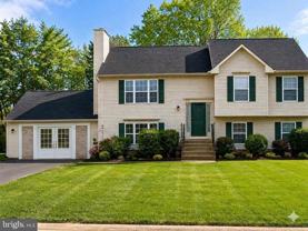 10718 Wellington St - Photo 1 of 1