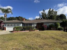 featured image of 833 Hugo Reid Dr