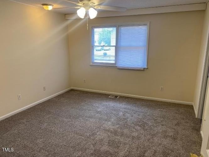 553 Darby Glen Ln - Photo 6 of 9
