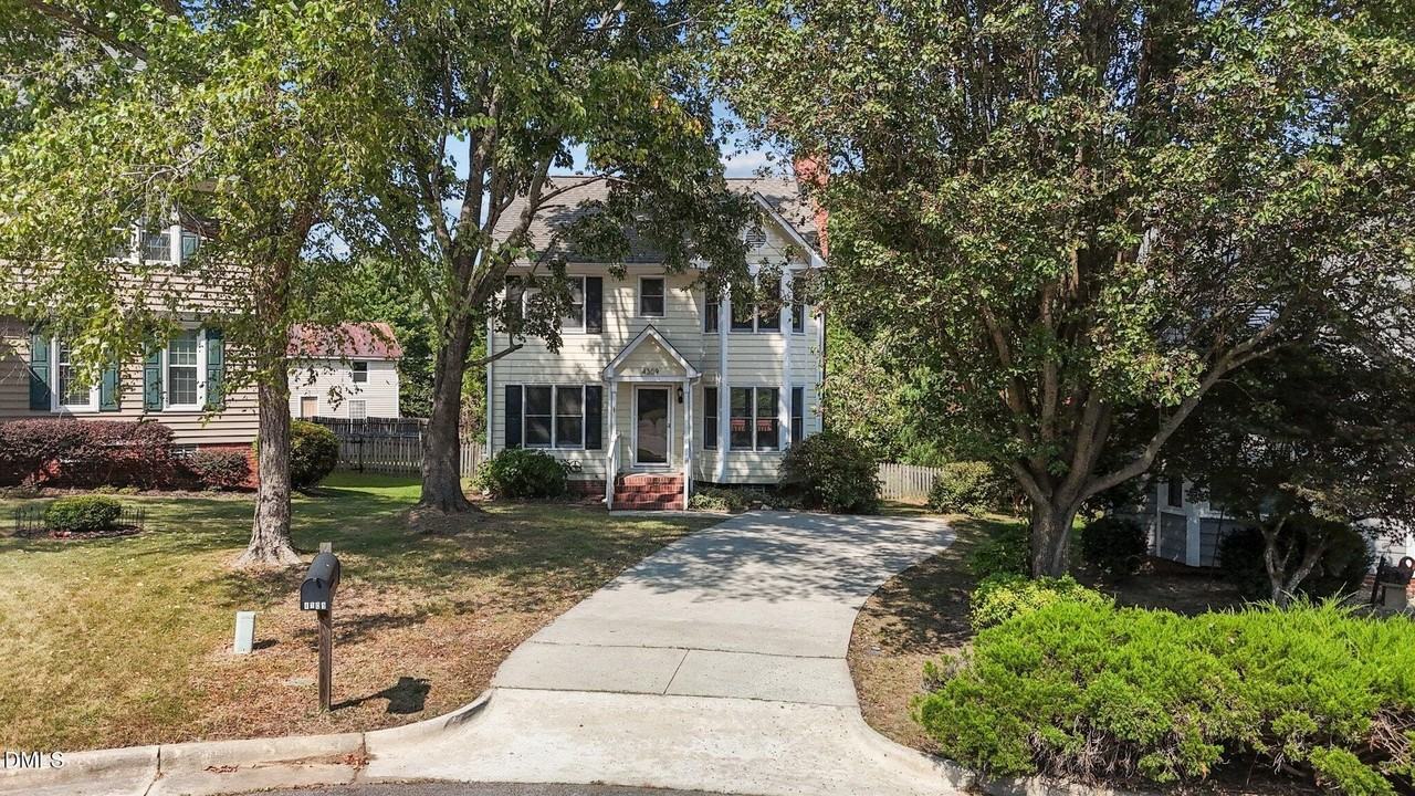 4309 Warfield Pl - Photo 5 of 43