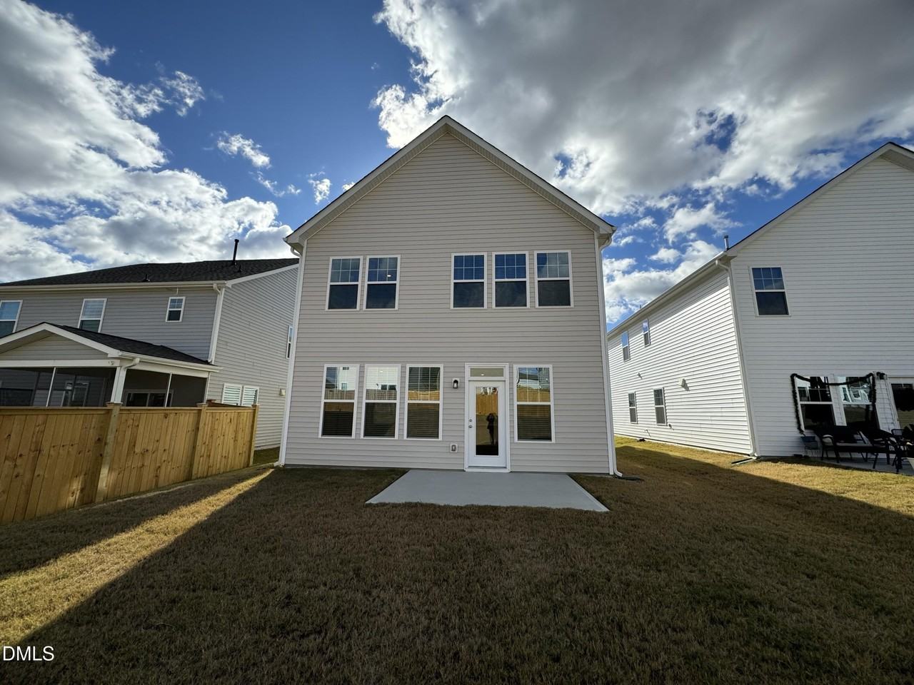 37 Bluebell St - Photo 5 of 21