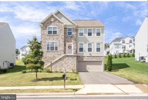 featured image of 3028 Landing Eagle Ct
