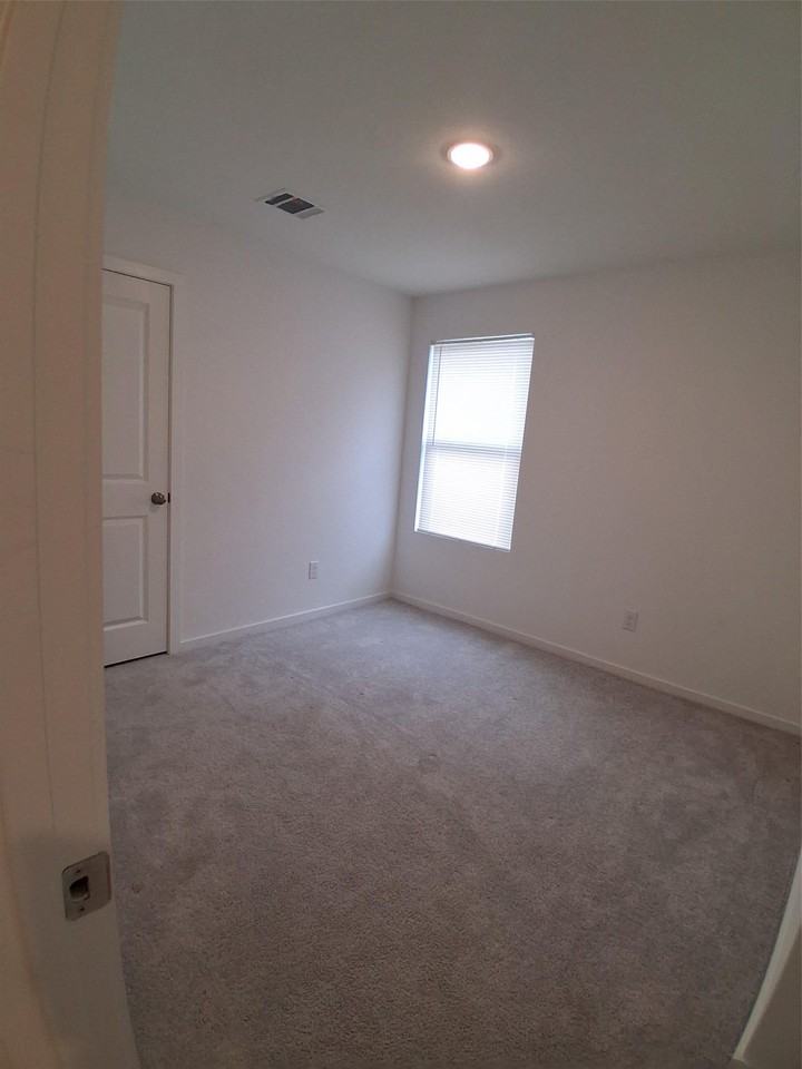 3307 Hilts Trail Trl - Photo 3 of 10