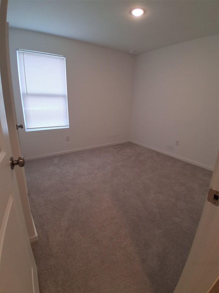 3307 Hilts Trail Trl - Photo 4 of 10